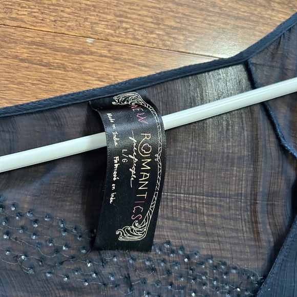 Free People sheer popover blouse - Picture 2 of 5